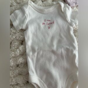 |Carter's| Preemie Onesie